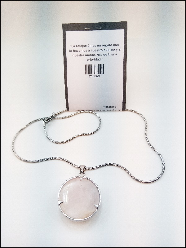 Colgante de piedras