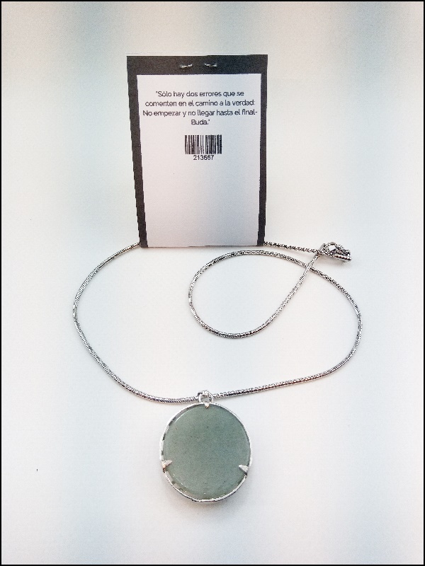 Colgante de piedras