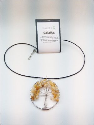 Colgante de piedras