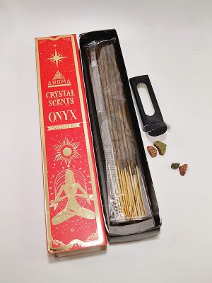 Incienso orgánico Aroma Crystal Ónix con muestras de mineral negro - Macerox