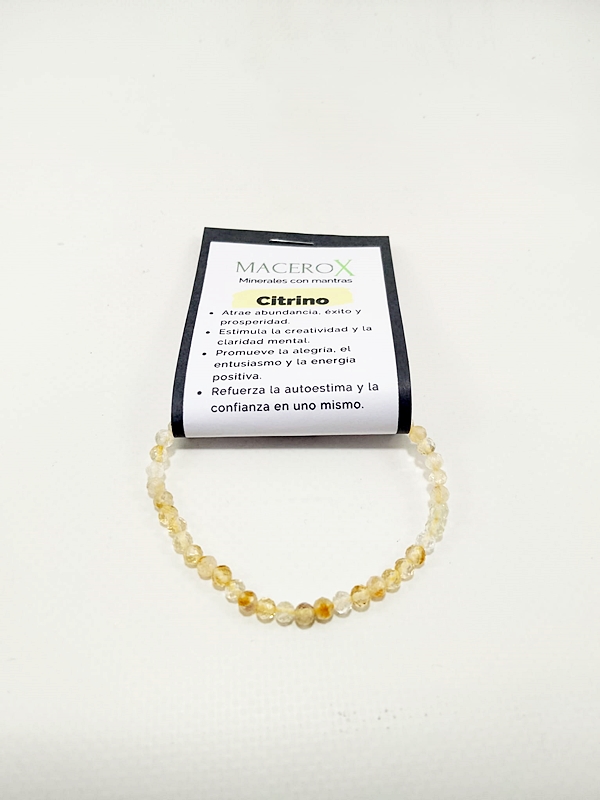 Pulsera de Citrino Facetada 4mm - Abundancia y Éxito Macerox Pulsera de pequeñas cuentas amarillas facetadas de citrino 4mm de la tienda Macerox.