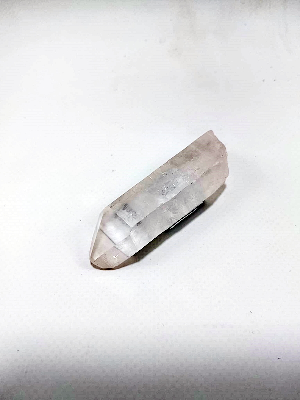 Punta de cuarzo blanco natural
