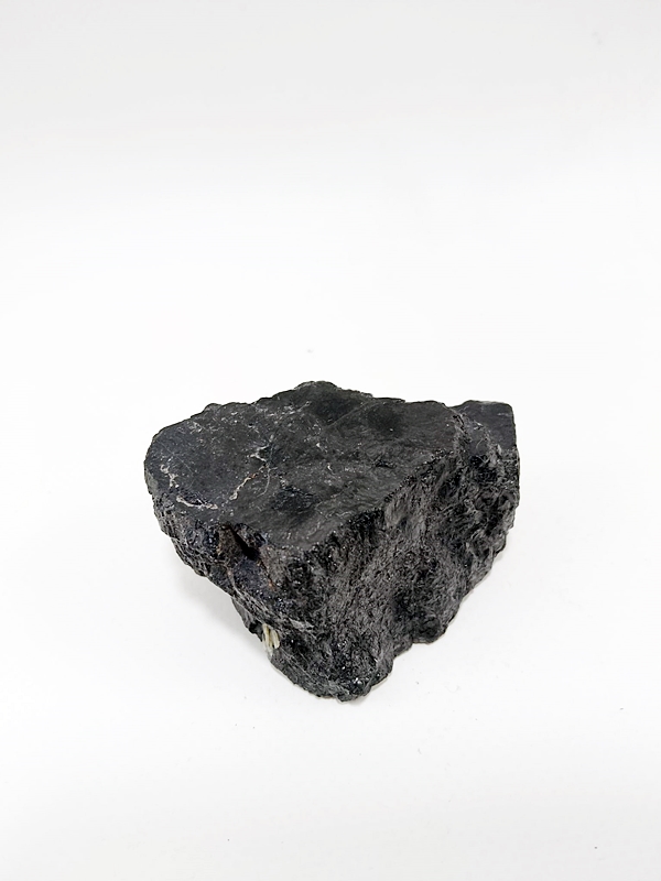 Turmalina Negra en Bruto – Escudo Protector y Limpieza Energética Macerox Turmalina bruto 189g