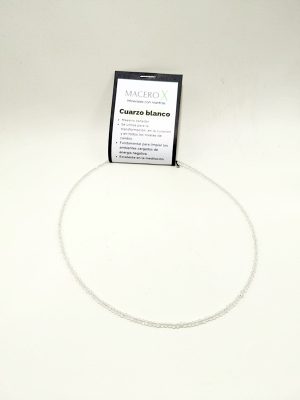 Gargantilla de pequeñas cuentas de cuarzo blanco transparente facetada con etiqueta macerox